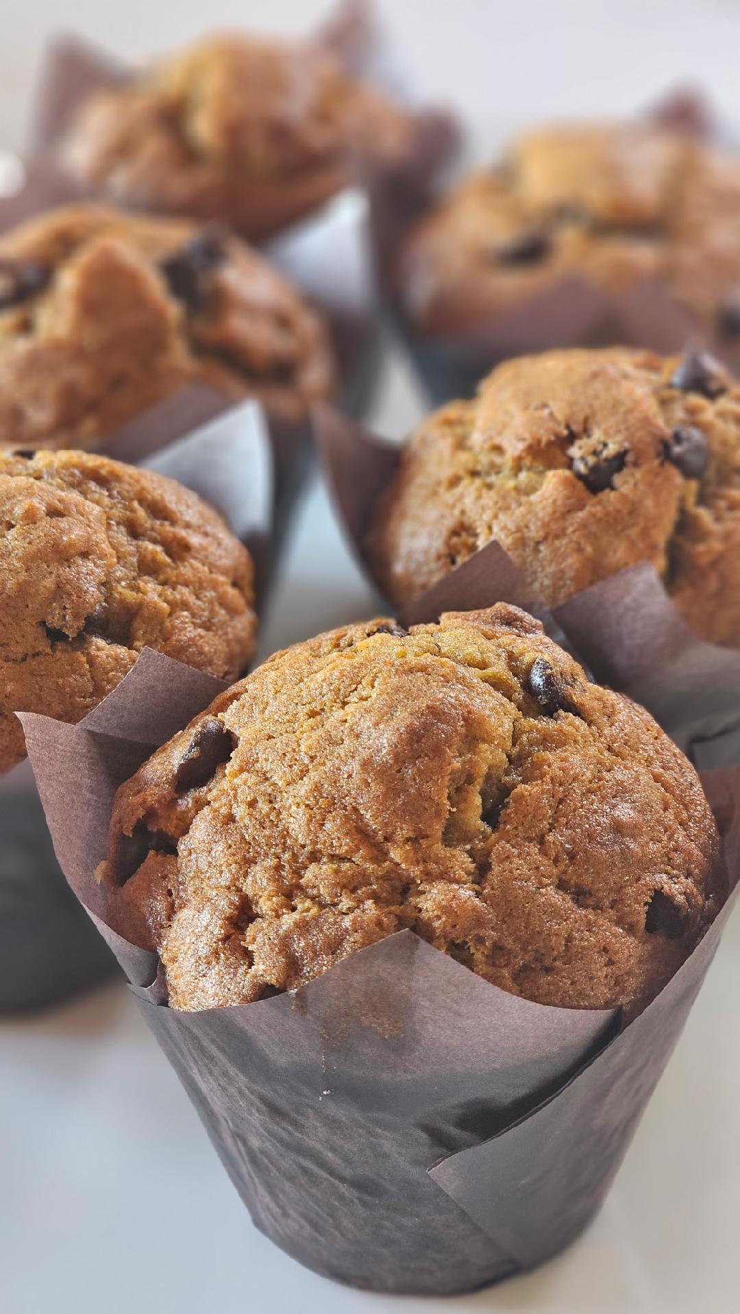 Pumpkin Chocolate Chip Muffins