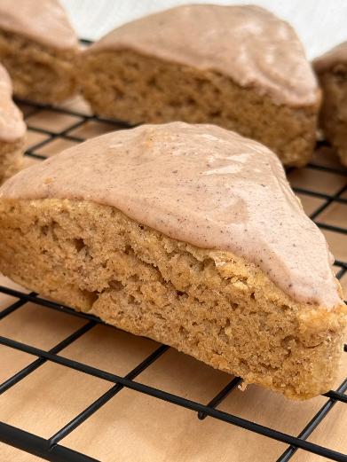 Chia Spiced Scone w/ Maple Glaze