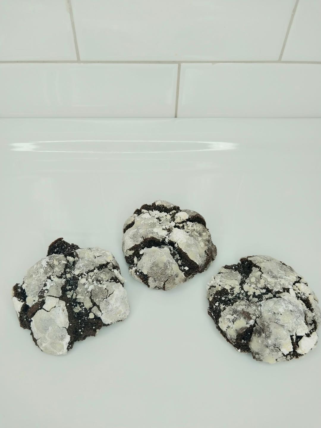 Double Chocolate Crinkle Cookies (6)