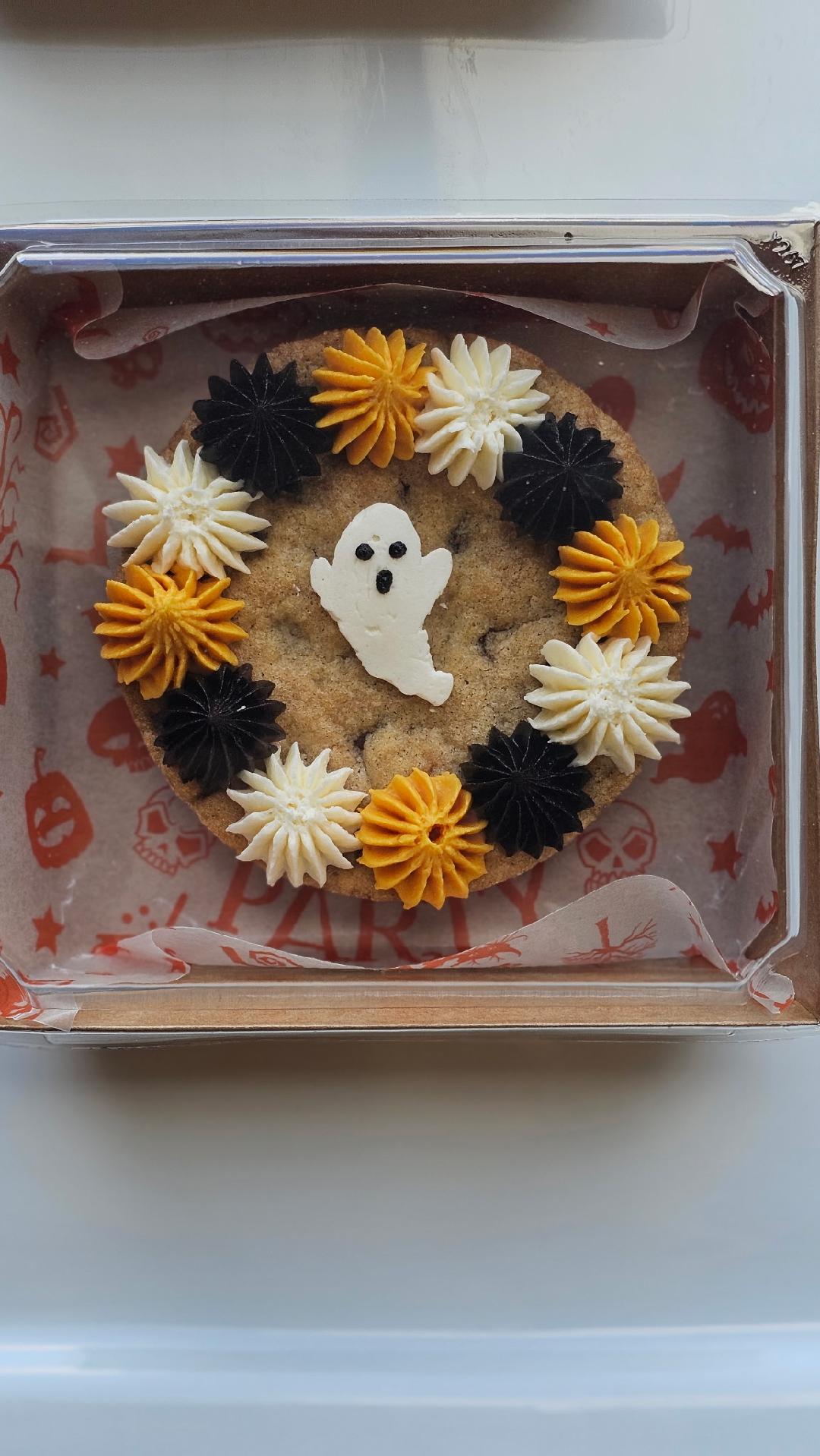4" Halloween Cookie Cake